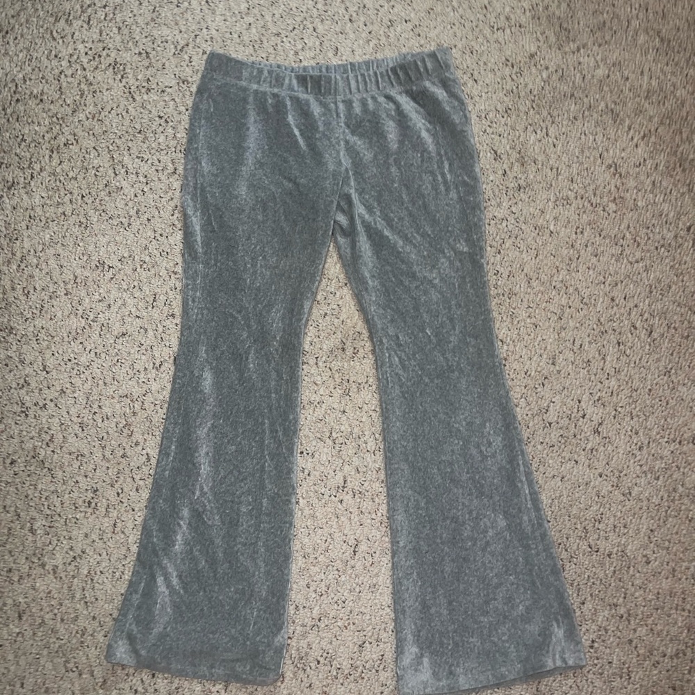 Soft, stretchy grey pants
